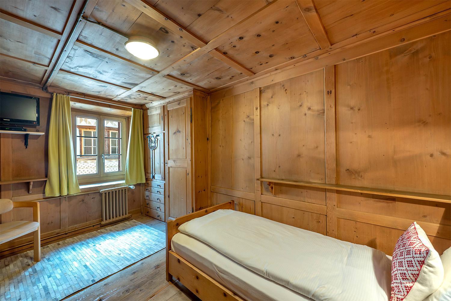 Weisses Kreuz - Crusch Alva Bed & Breakfast Samedan Bagian luar foto
